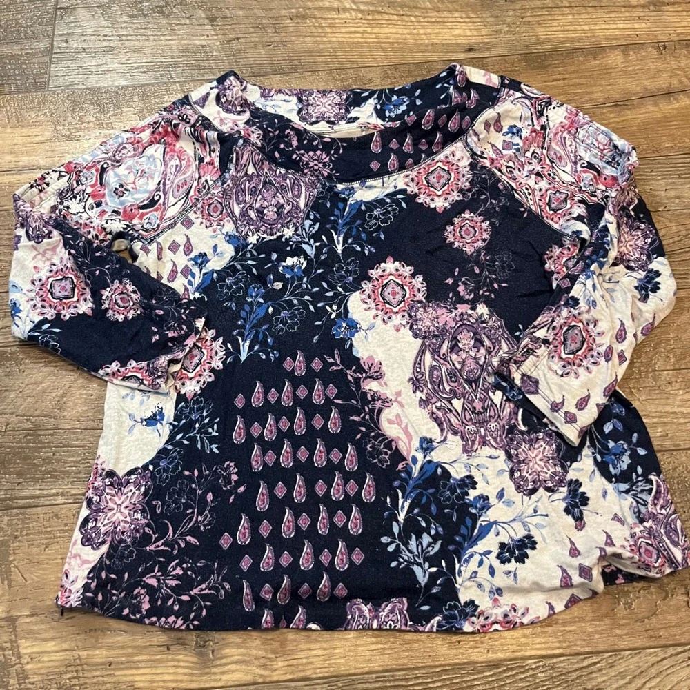 Chicos Zenergy Womens Navy Blue Paisley‎ Floral Long Sleeve Top 8/10